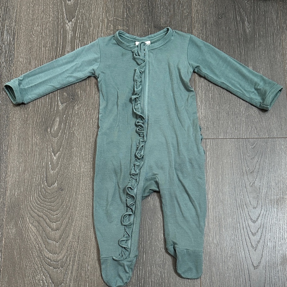SpearmintLOVE Ruffled Kids One Piece
